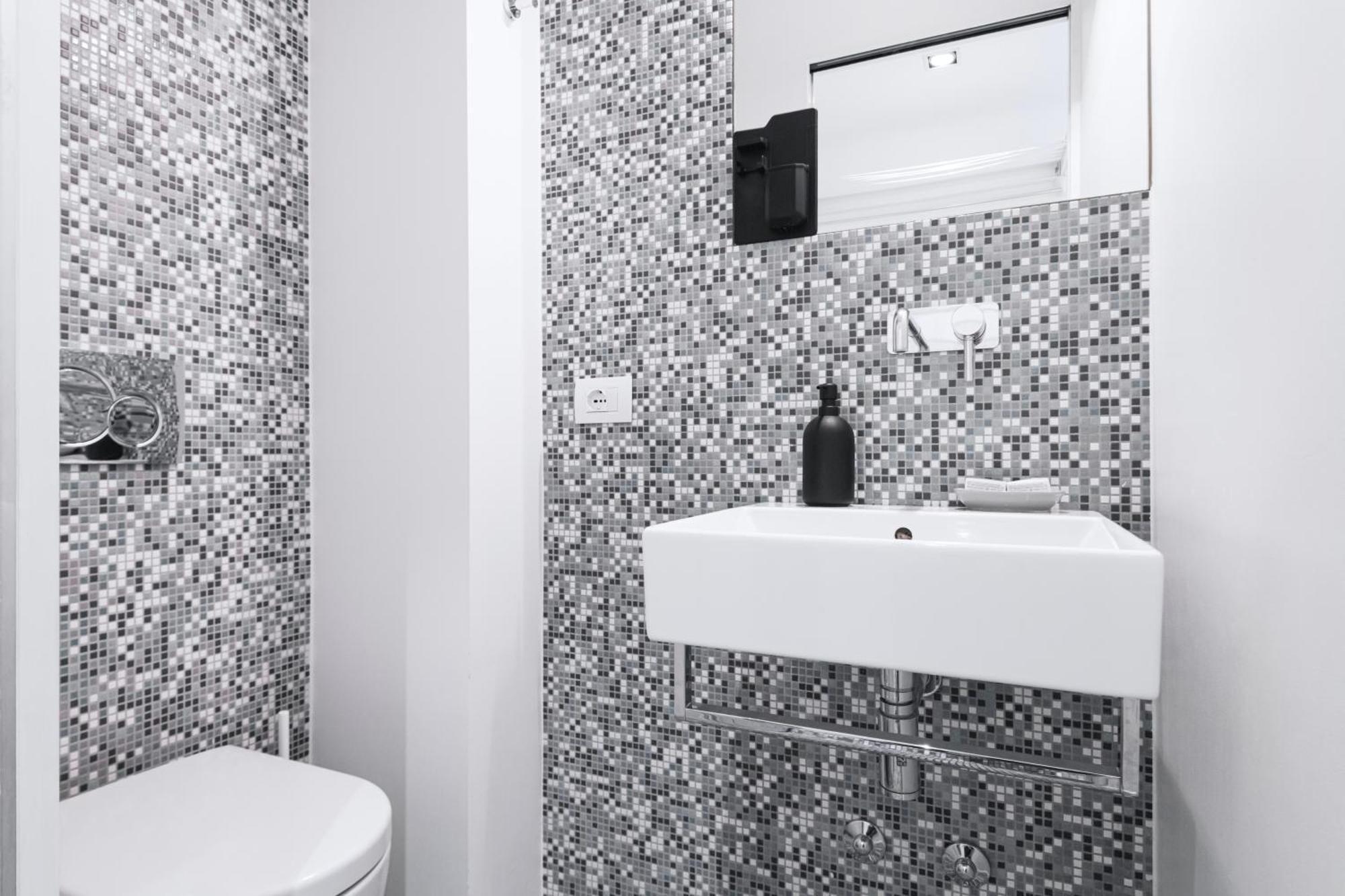 Easylife - Accogliente Appartamento In Bocconi Mailand Exterior foto